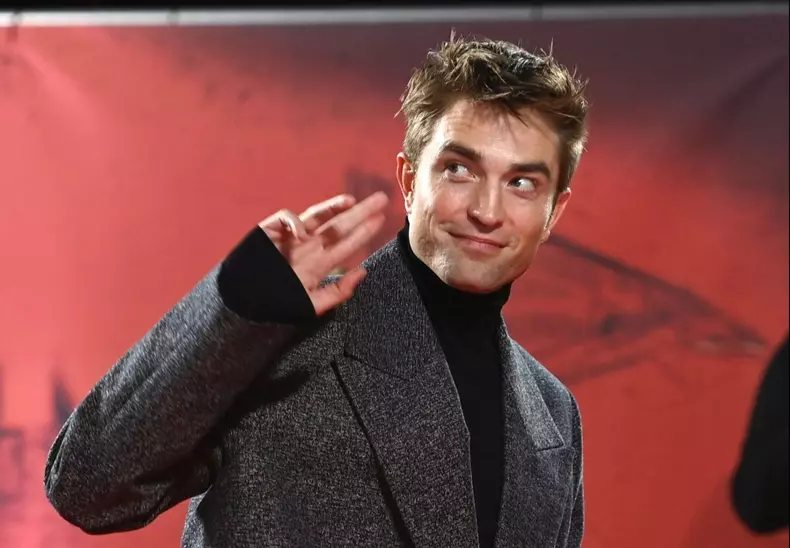Robert Pattinson