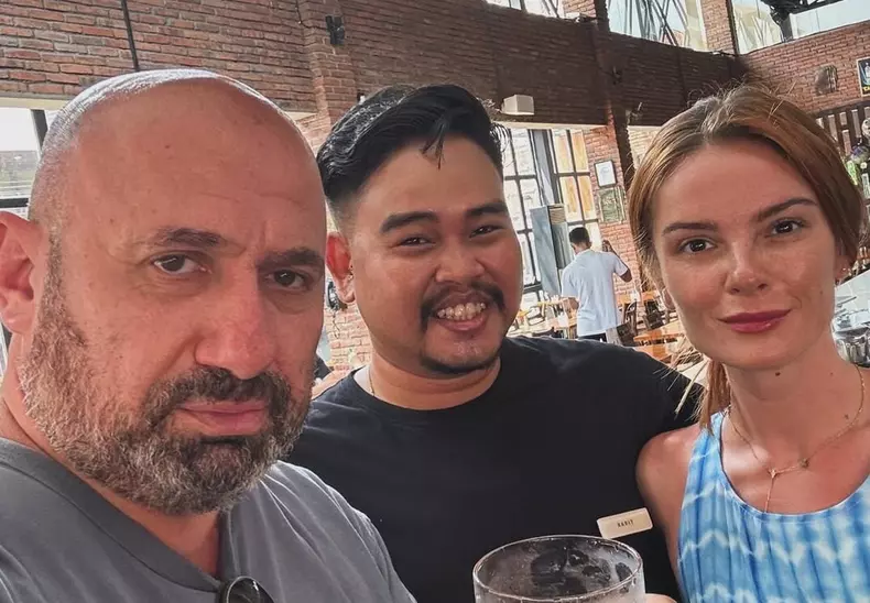 Catalin Scarlatescu si Doina Teodoru in Bali