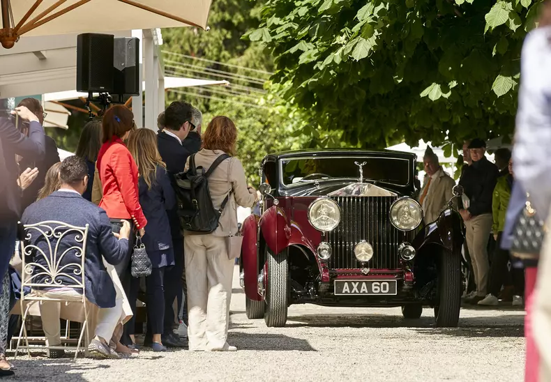 web_P90552035_highRes_1933-rolls-royce-pha