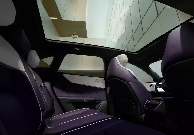 mazda_cx-6e_global_nv_int_05