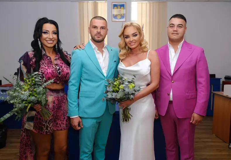 cat-a-costat-rochia-de-mireasa-a-mariei-constantin-3