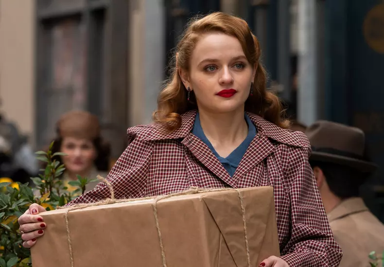 Joey King in Supravietuitorii