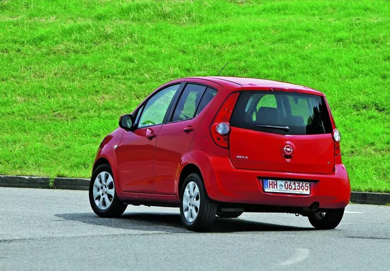 Opel Agila