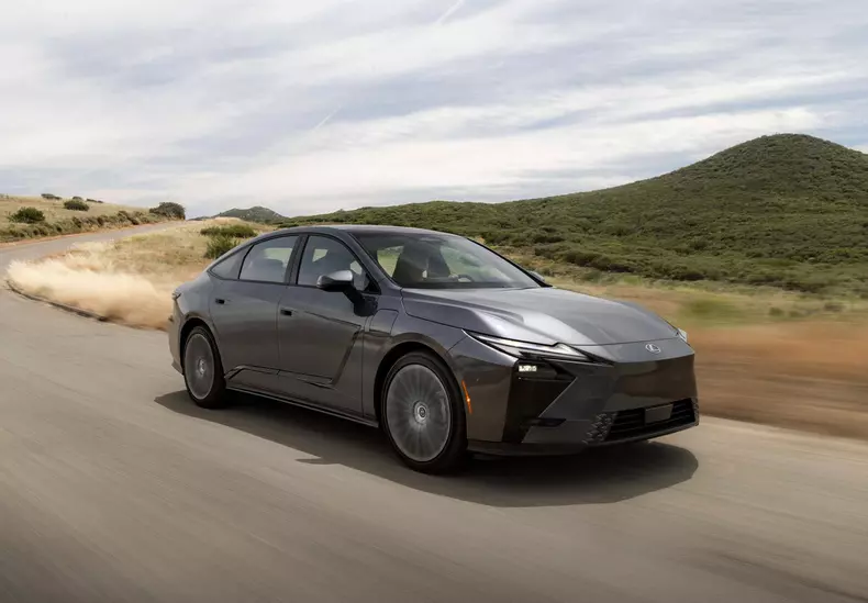 Lexus-ES_350e-2026-HD-1d255ca71c4ae231c7c72585204e3032b2254dbde