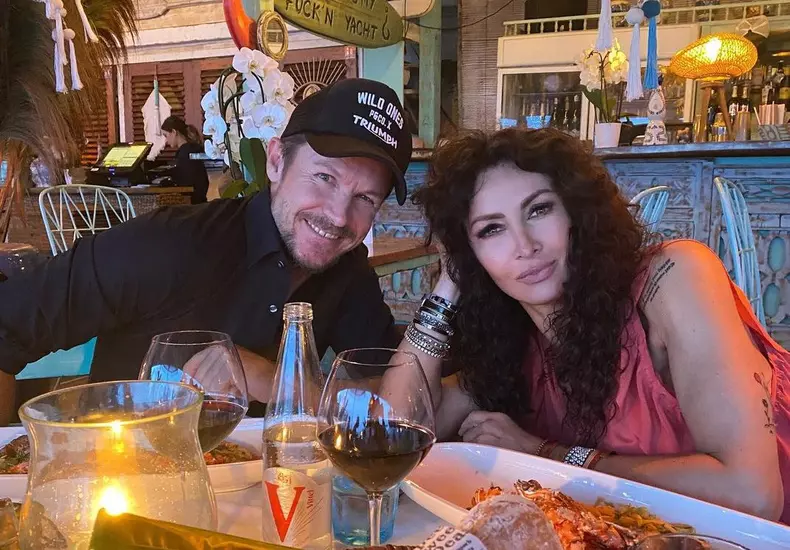Imaginea surprinzătoare publicată de Mihaela Rădulescu online. Cum s-a pozat cu Felix Baumgartner