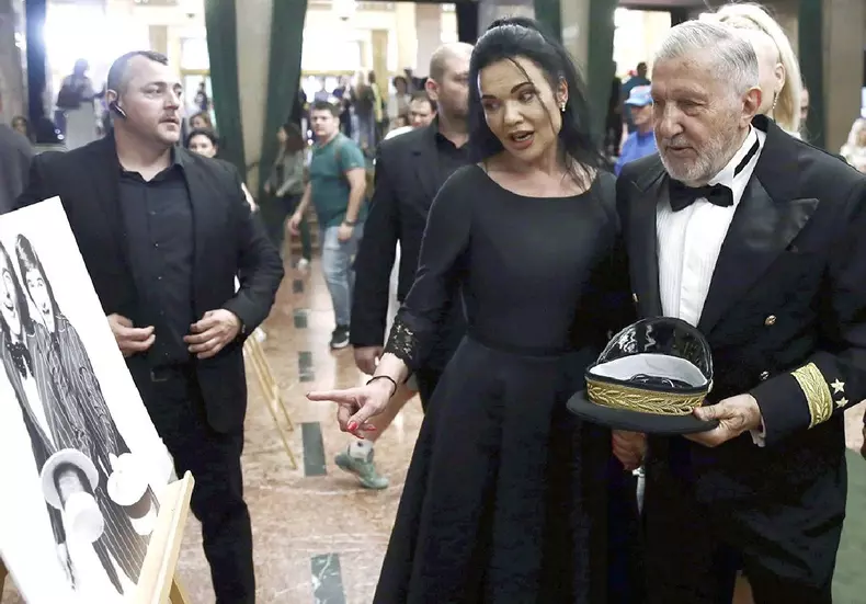 Ilie Năstase și soția lui, Ioana, la premiera filmului „Nasty”