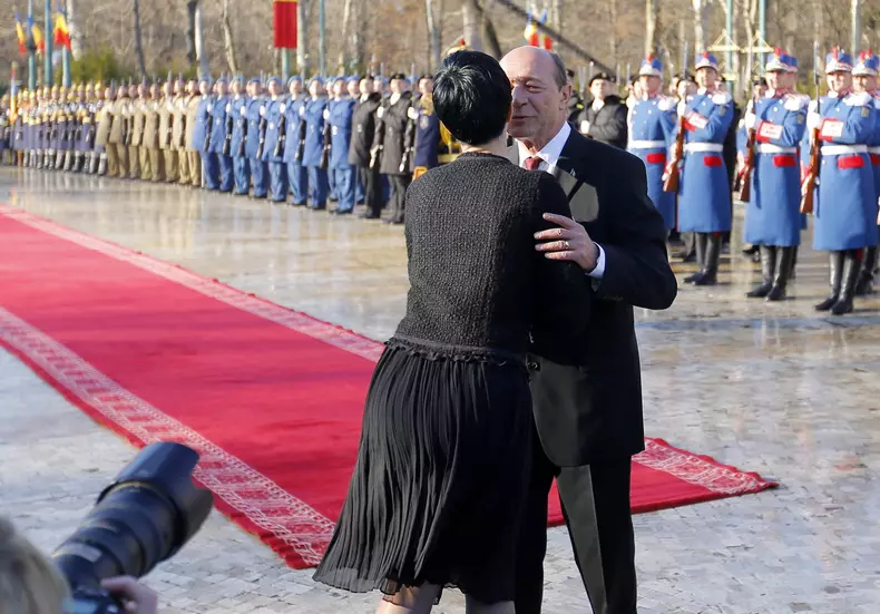 Delia Dinu si Traian Băsescu (3)