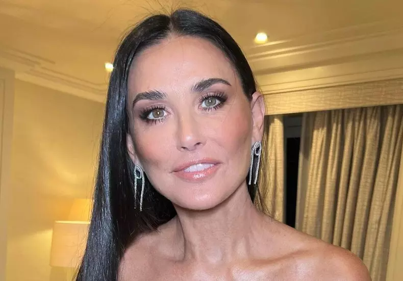 Demi Moore, aparitie stralucitoare pe covorul rosu (6)