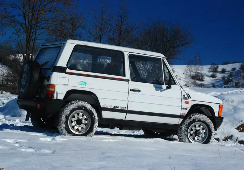 ARO 10 DRT turbodiesel Renault 03