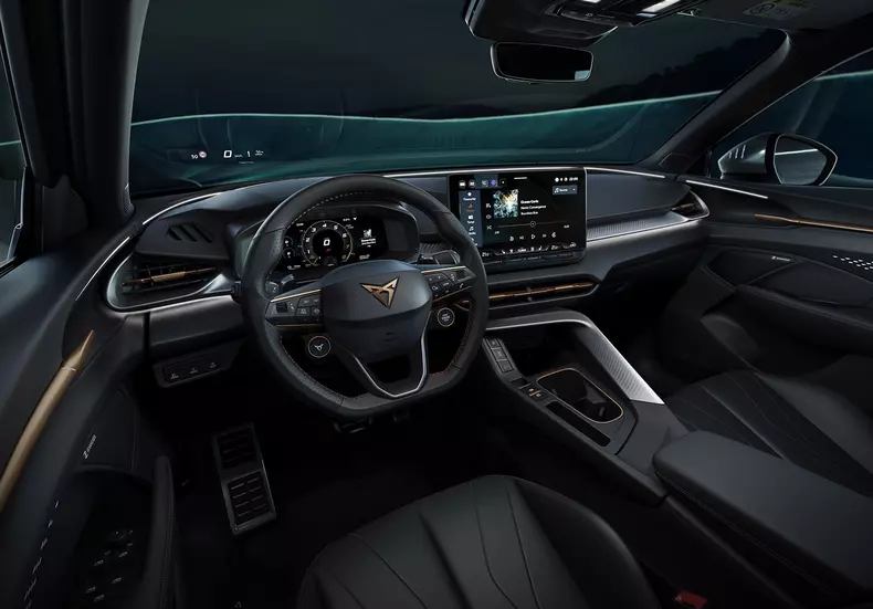 web_CUPRA-unveils-the-Terramar-the-new-hero-of-a-new-era_13_HQ