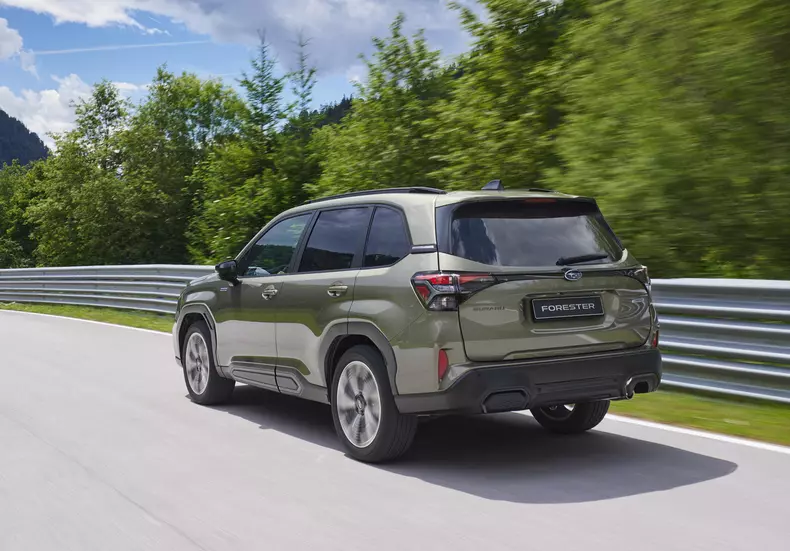 25MY Forester – Image 11