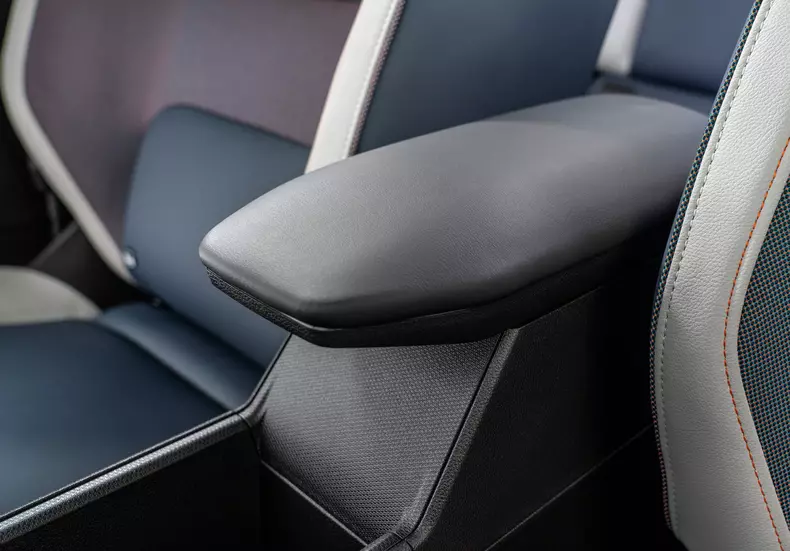 Nissan-Micra_EV-2026-HD-e4ede41b1bf26b318f5867f63b76b7383f88693a7