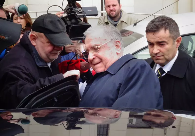 BUCURESTI - PARCHETUL GENERAL - ION ILIESCU