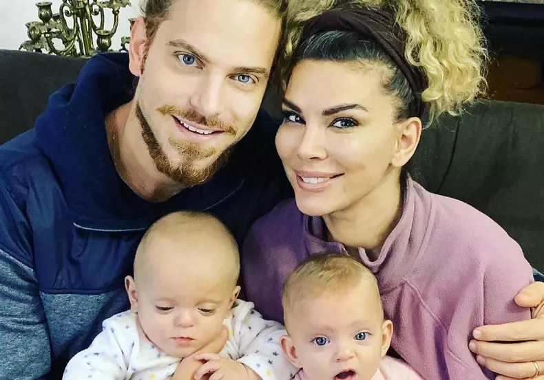 alina laufer doi copii