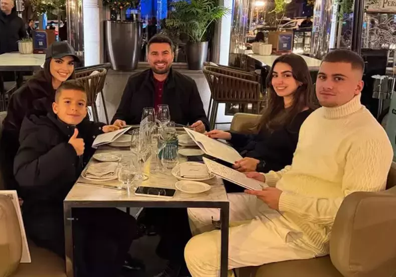 adrian-mutu-si-familia-sa