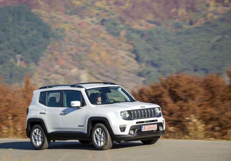 Jeep Renegade 015
