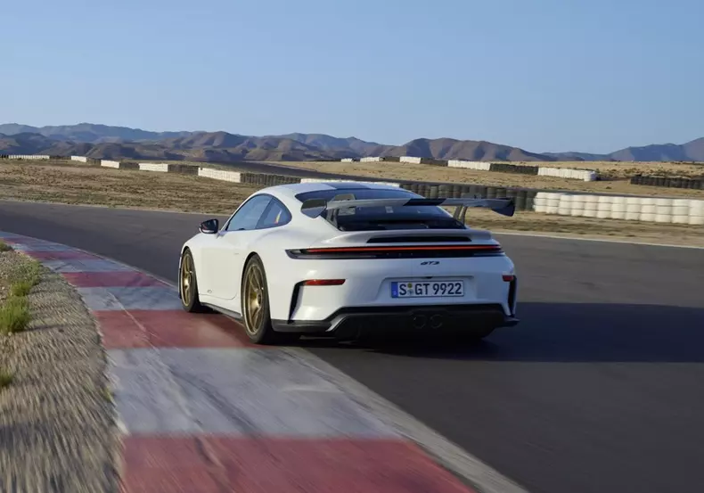 Porsche 911 GT3_15