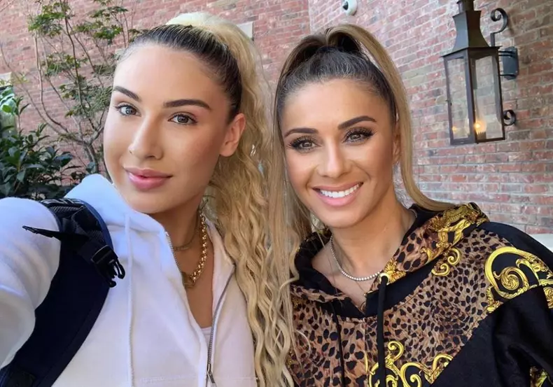 anamaria-prodan-prima-reactie-dupa-accidentarea-fiicei-sale-ztoata-lumea-a-fost-aici-pentru-ingerul-meu_size24