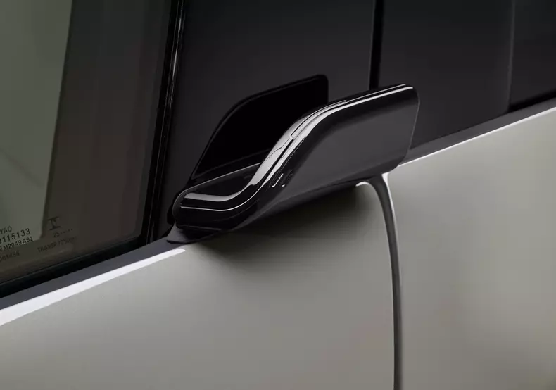 P90646053_highRes_bmw-ix5-60-xdrive-06