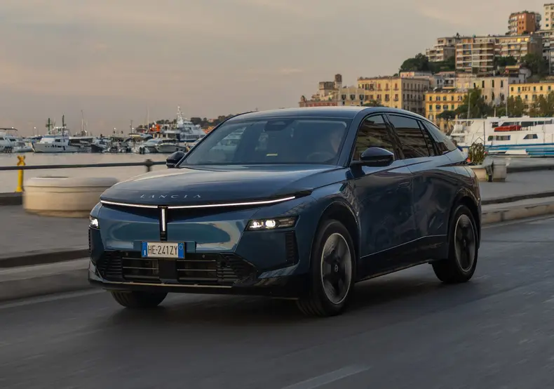 Lancia-Gamma-2027-HD-9a5622c51c7910844d4627673aeed1b6ed5b8ddb3