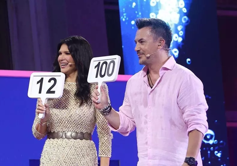 Splash! Vedete la apă!