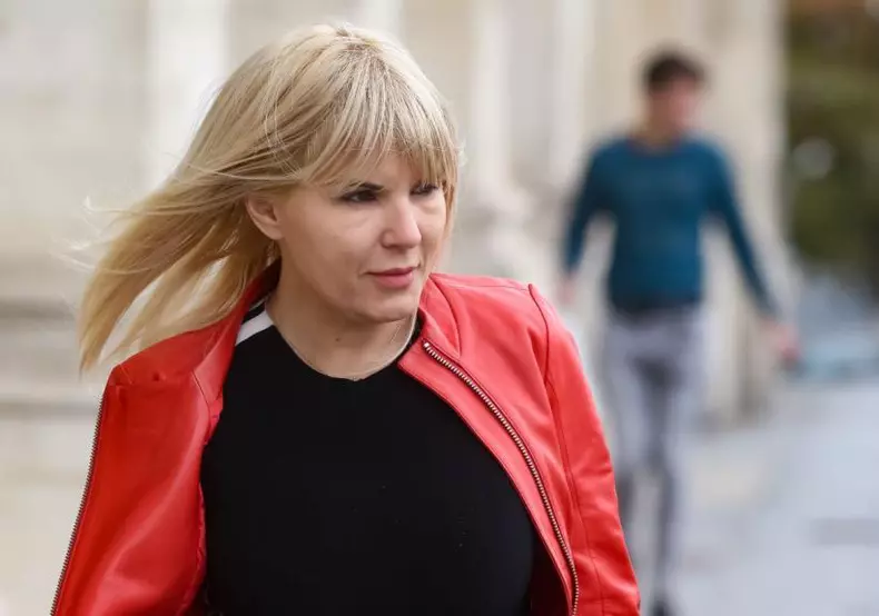 Elena Udrea8