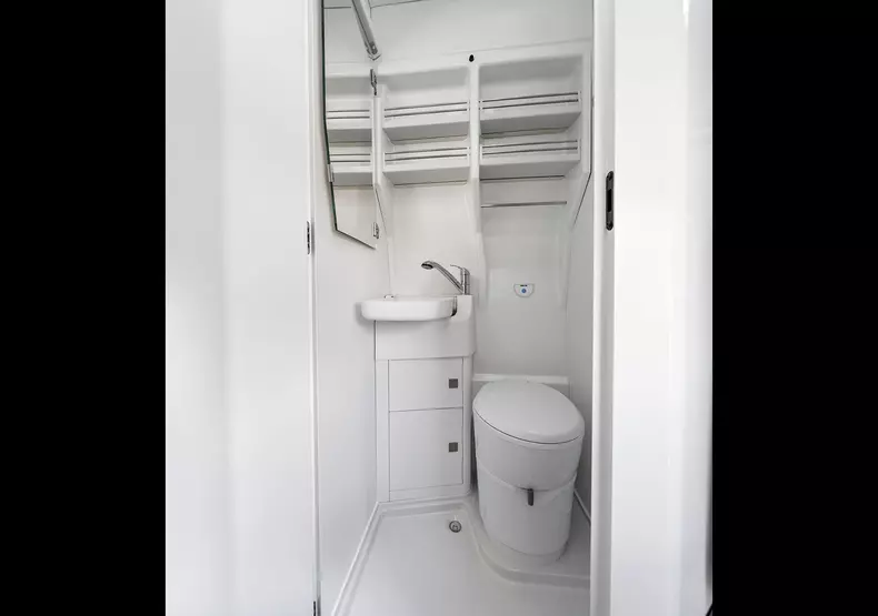 Grand California Nasszelle (1)