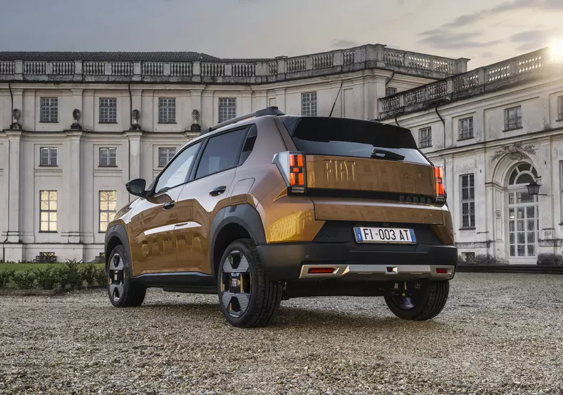 Fiat Grande Panda La Prima (35)