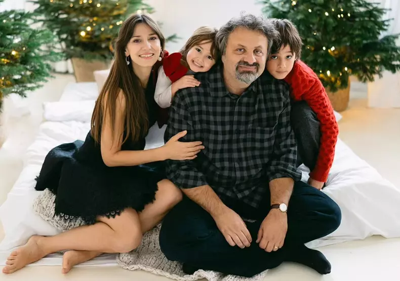 Dana Rogoz, sedinta foto de Craciun 2024 (5)