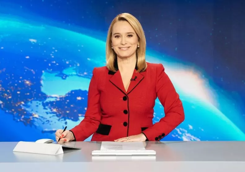 imagini-de-colectie-cu-andreea-esca.-cum-arata-vedeta-pro-tv-cand-avea-19-ani-3