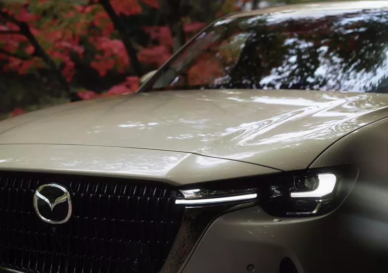 2025_mazda_cx-60_zs_det_01