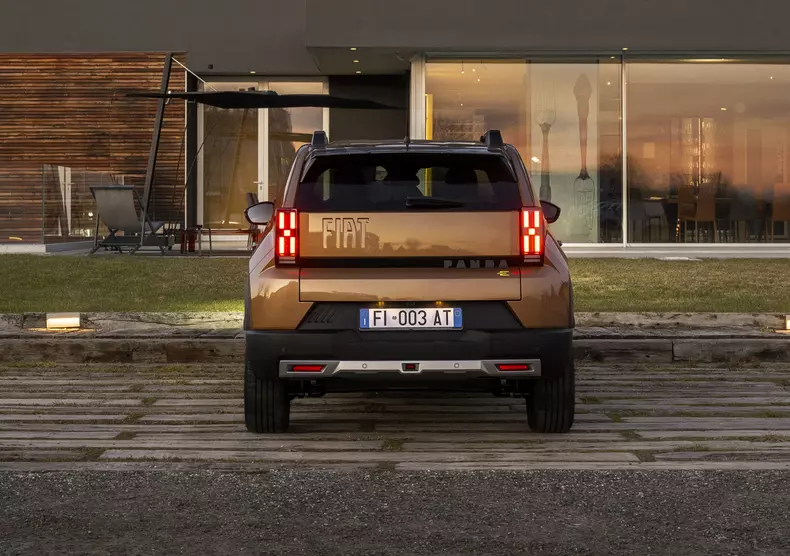 Fiat Grande Panda La Prima (43)