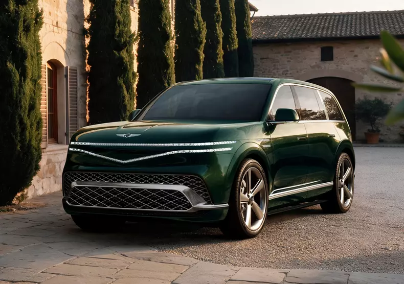 260820_anewiconrsquosarrivalgenesisunveilsgv90flagshipsuv_6