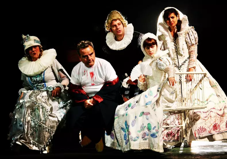 sotie-marius-damian-asia-express-6