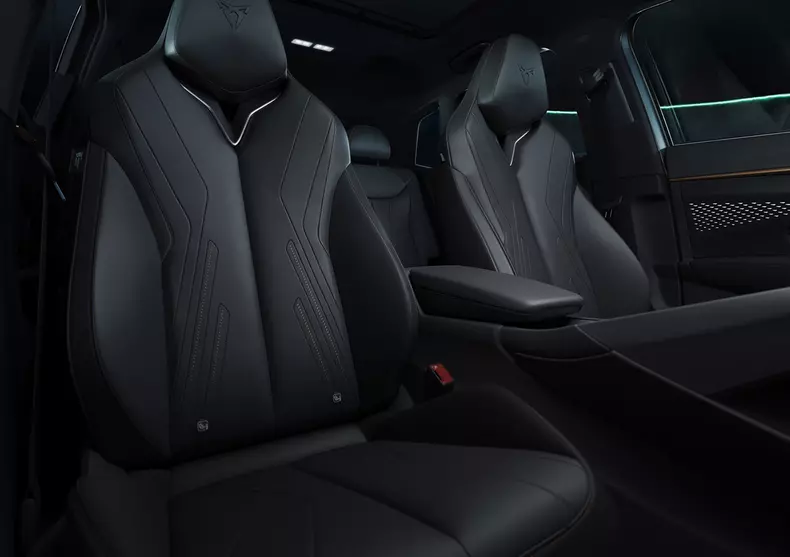 web_CUPRA-unveils-the-Terramar-the-new-hero-of-a-new-era_16_HQ