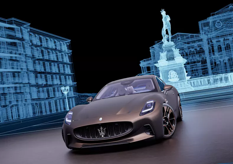 Small-25220-01-maserati-granturismo-110-anniversario-rame-folgore