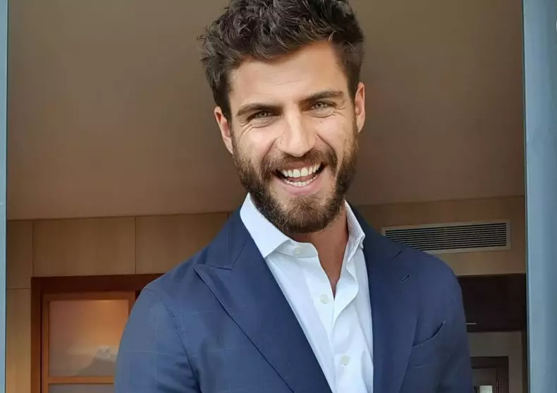 Maxi Iglesias, un nou film pe Netflix. Află totul despre „Ne vedem data viitoare”