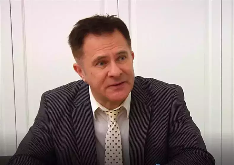 Doru Octavian Dumitru8