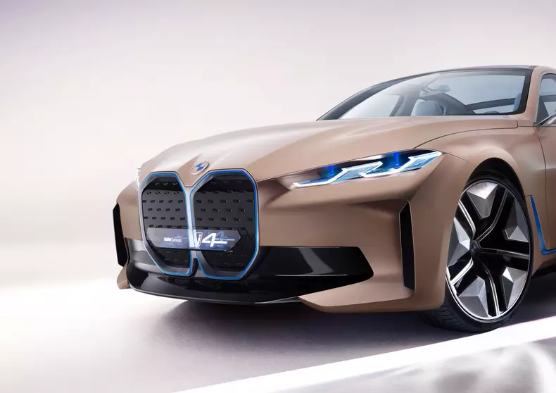 BMWConcepti409