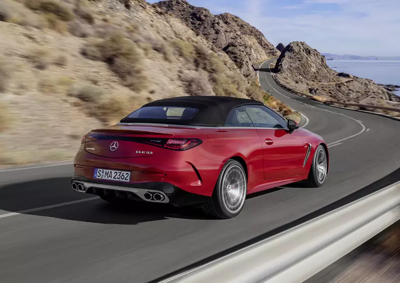 Das neue Mercedes-AMG CLE 53 4MATIC+ Cabriolet

The new Mercedes-AMG CLE 53 4MATIC+ Cabriolet