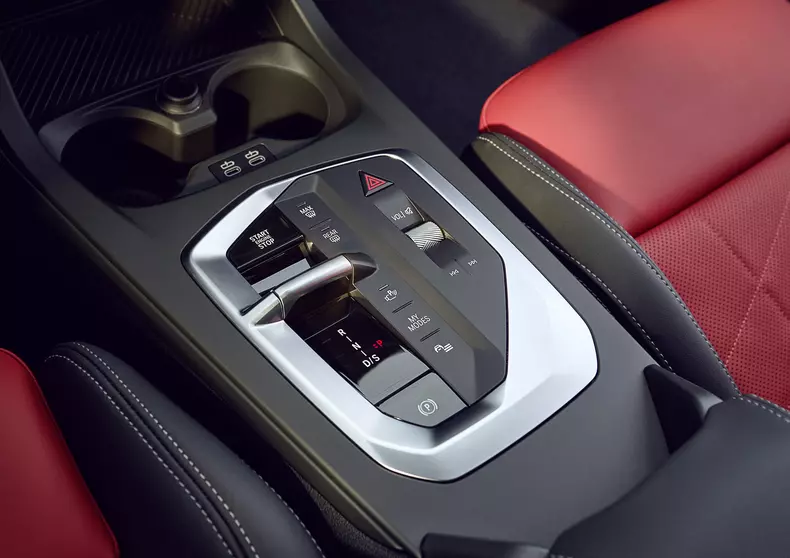 P90572300_highRes_the-new-bmw-m235-xdr