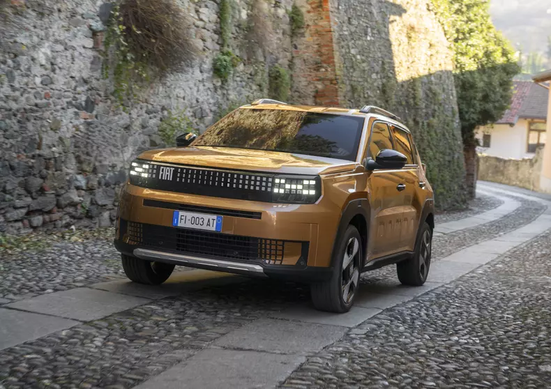 Fiat Grande Panda La Prima (41)