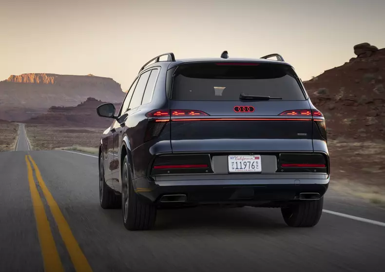 Audi Q9 SUV