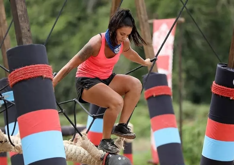 Adriana-Survivor-6