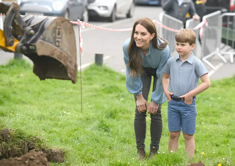 Ce poreclă amuzantă are prințul Louis. Kate Middleton a dezvăluit cum își alintă mezinul