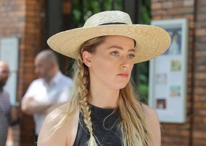 National Police go to Amber Heard's home in Madrid