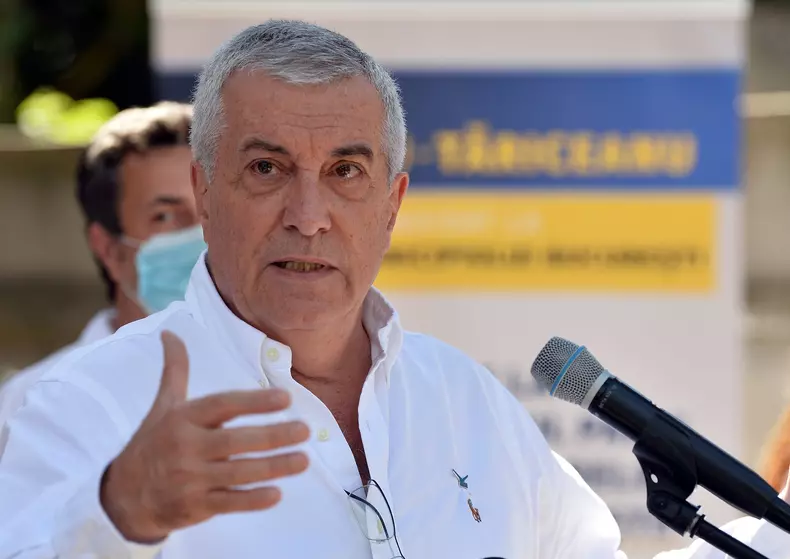 calin popescu tariceanu 8