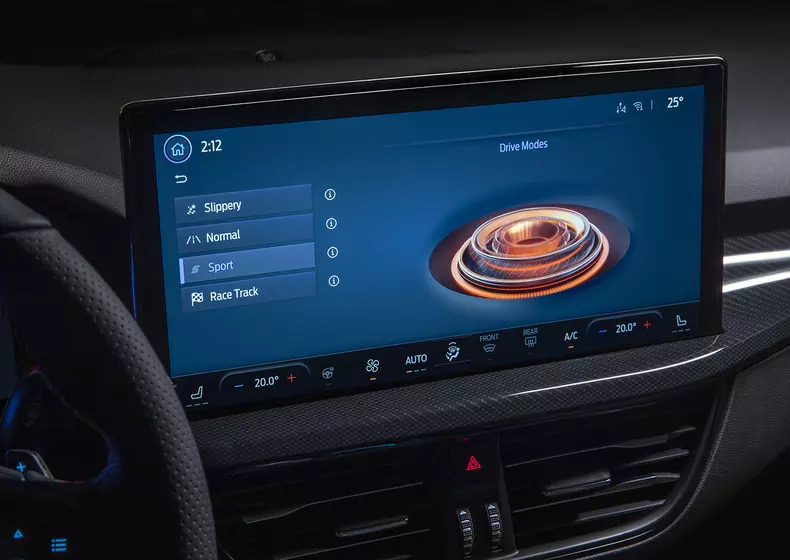 Ford Focus Redefined with Upgraded Connectivity, Energising Elec