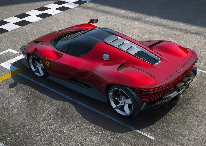 Ferrari-Daytona_SP3-2022-1600-0e