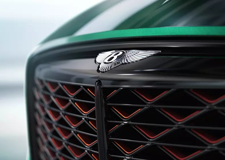 web_Ducati Diavel for Bentley – 18